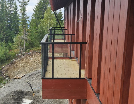 Backyard - Thumbnail 4